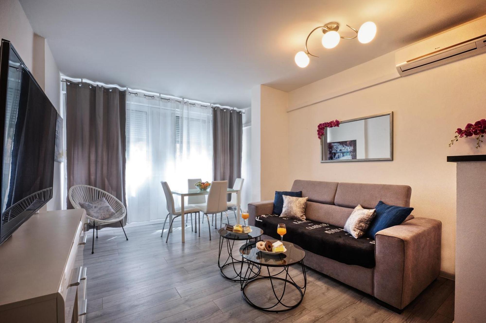 Pape Apartmán Split